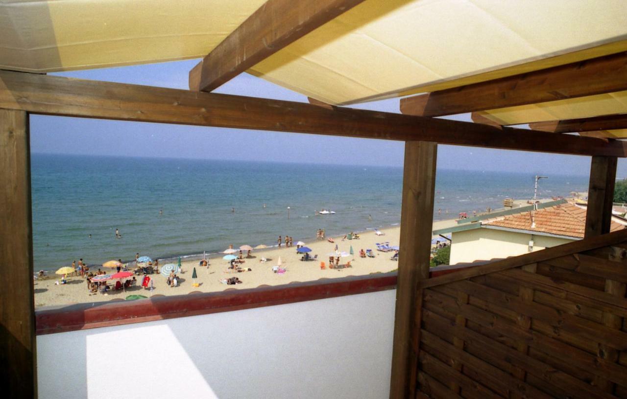 Etruriamare Aparthotel Σαν Βιντσέντσο Εξωτερικό φωτογραφία